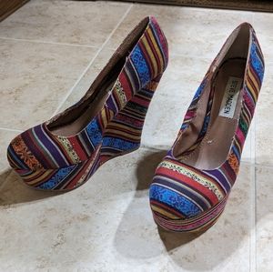 Steve Madden Multicolor Wedges